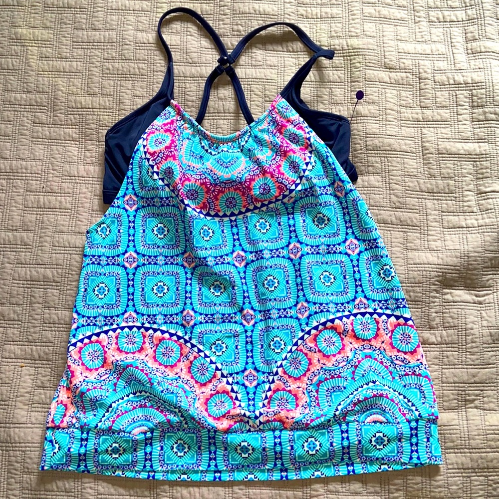 Athleta 34 B/C tankini top
